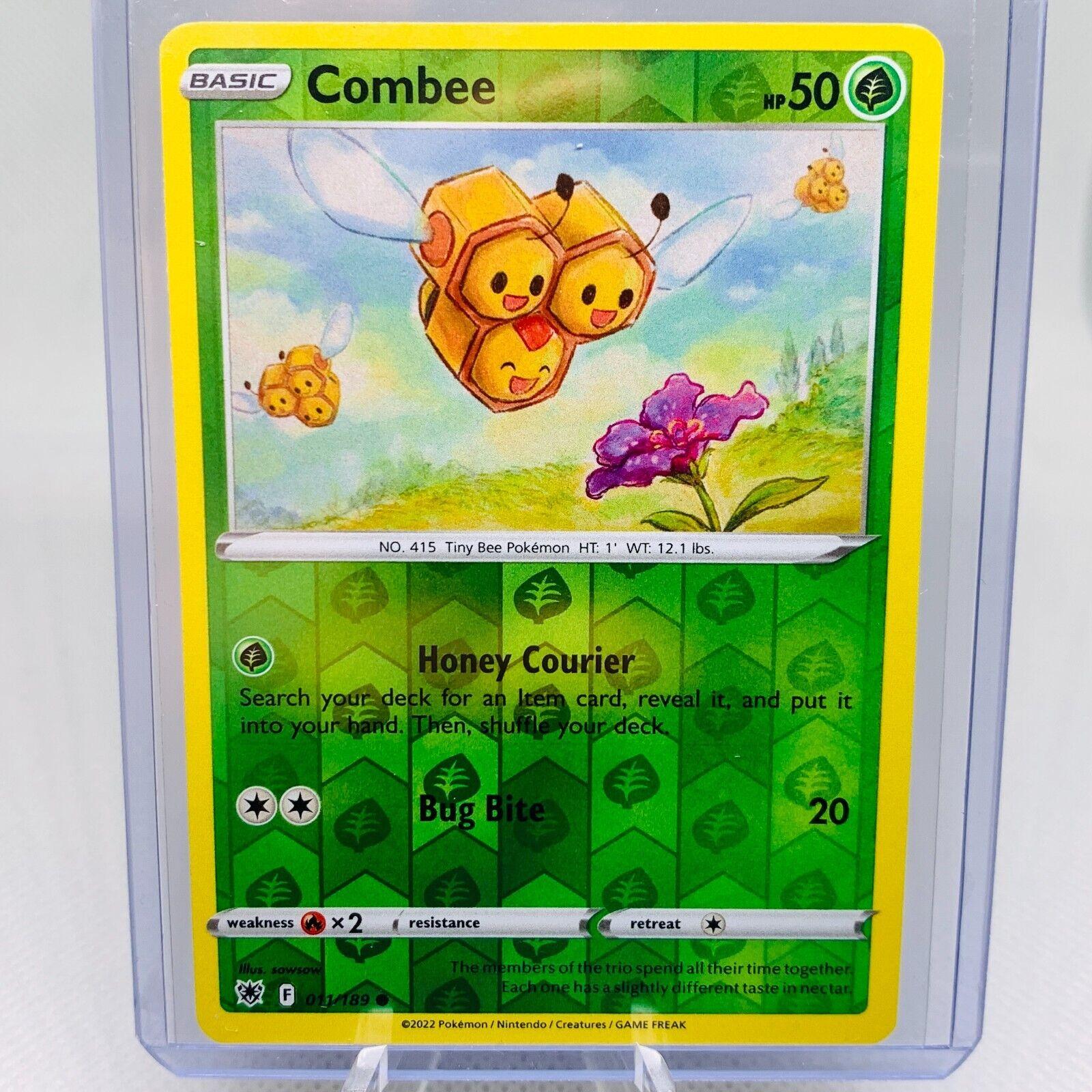 Combee [Reverse Holo]