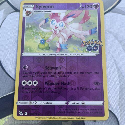 Sylveon [Reverse Holo]