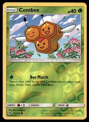 Combee [Reverse Holo]