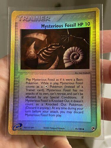 Mysterious Fossil [Reverse Holo]