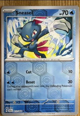Sneasel [Reverse Holo]